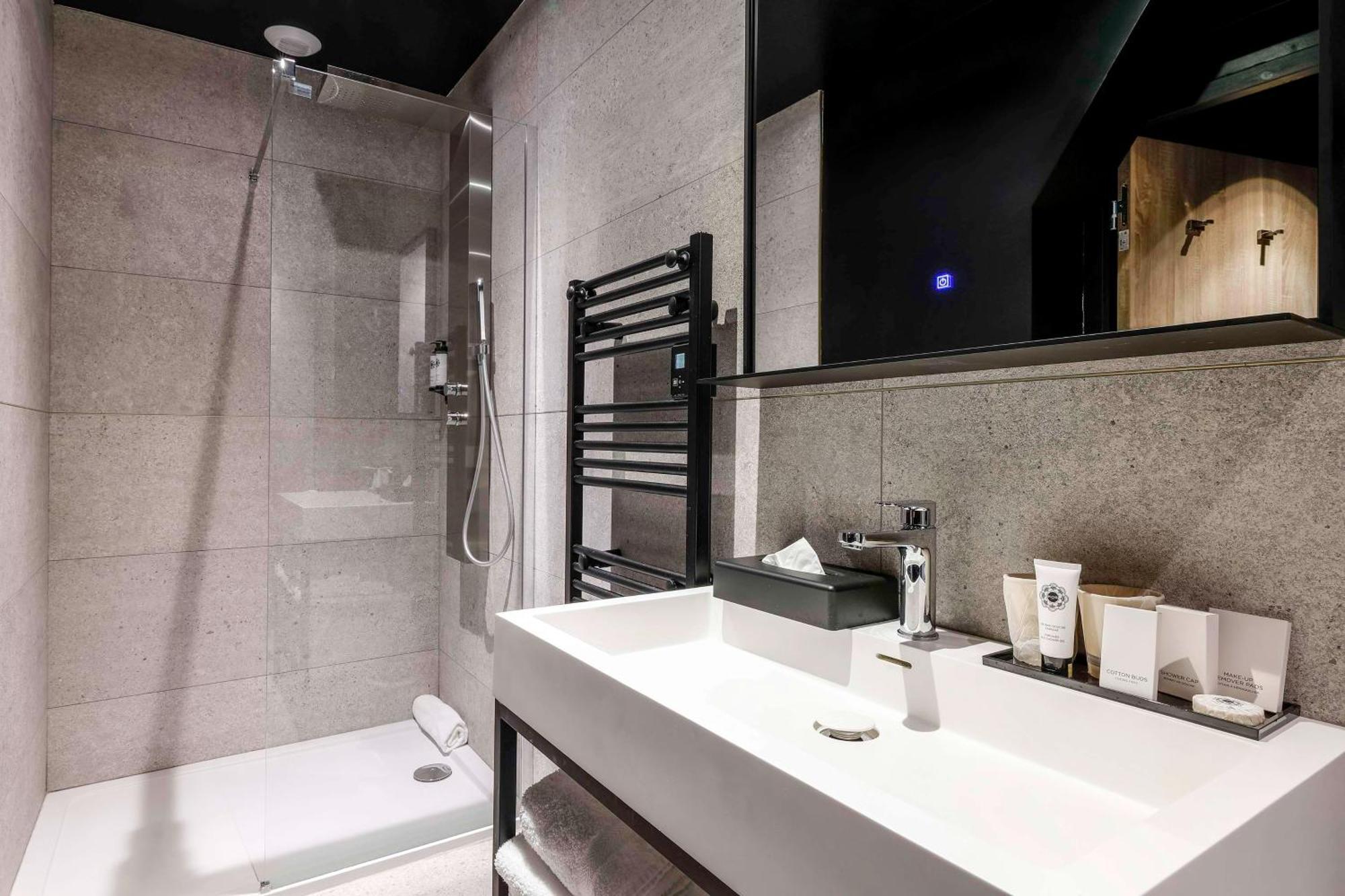 לה מאנש Leprince Hotel Spa; Best Western Premier Collection מראה חיצוני תמונה